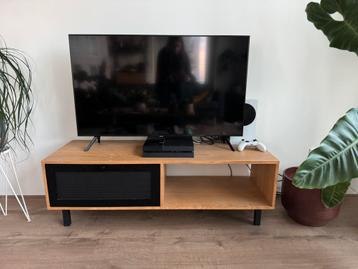 TV kast - zwart eik beschikbaar voor biedingen