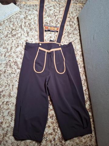 Tiroler lederhosen  beschikbaar voor biedingen