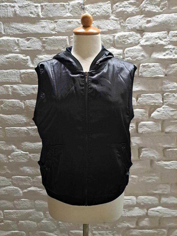 My Collection Zwarte Bodywarmer Maat 40, Kleding | Dames, Bodywarmers, Zo goed als nieuw, Maat 38/40 (M), Zwart, Verzenden
