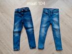 Te koop: Meisjes jeans maat 104, Kinderen en Baby's, Kinderkleding | Maat 104, Meisje, Ophalen of Verzenden, Broek, WE Fashion