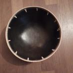Bruine stenen schaal met sierrand., Ophalen, Zo goed als nieuw, Wandklok