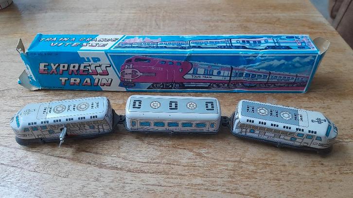 Bavi Bao Wind up Train opwindtrein - blikken Trein, Antiek en Kunst, Antiek | Speelgoed, Ophalen of Verzenden