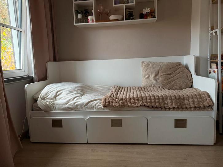 Kajuitbed wit, Kinderen en Baby's, Kinderkamer | Bedden, Gebruikt, 180 cm of meer, 85 tot 100 cm, Matras, Ophalen