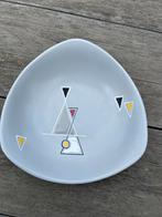 Flora Gouda Record Schaal 1002, Antiek en Kunst, Antiek | Keramiek en Aardewerk, Ophalen of Verzenden