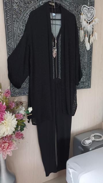 Elegante jumpsuit - Maat 46 van M&S mode  zwart V-hals  beschikbaar voor biedingen