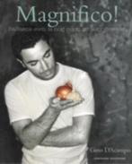 MAGNIFICO! Italiaans eten nog nooit zo sexy - Gino D' Acampo, Boeken, Ophalen of Verzenden, Zo goed als nieuw, Italië