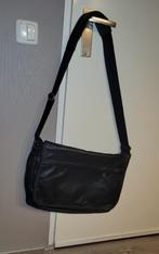 EASTPACK 100 % Lederen laptoptas 17 inch, Ophalen of Verzenden, 17 inch of meer, Zo goed als nieuw, Schoudertas