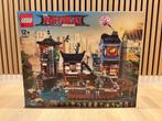 Lego 70657 Ninjago City Docks - NIEUW, Kinderen en Baby's, Speelgoed | Duplo en Lego, Ophalen of Verzenden, Nieuw, Complete set