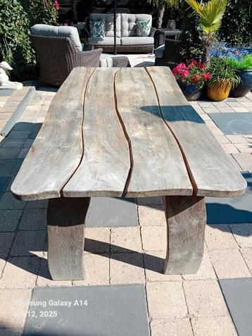 Handgemaakte essen tuintafel zgan beschikbaar voor biedingen