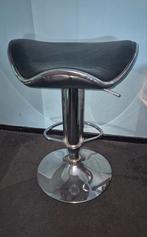 Barkruk, tafeltje en bijzettafel set, 1 kruk, Ophalen, In hoogte verstelbaar, 60 tot 90 cm