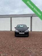 Seat Mii 1.0 Style Chic, Voorwielaandrijving, Euro 5, Gebruikt, 4 stoelen