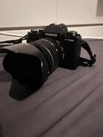 Fujifilm xt100 with 18-55 2.8/4.0 lens(also sell separately, Ophalen of Verzenden