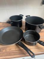 Ikea pots and pans set Hemlagad pot pan, Huis en Inrichting, Keuken | Potten en Pannen, Ophalen of Verzenden, Zo goed als nieuw