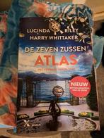 Harry Whittaker - Atlas van de zeven zussen, Boeken, Literatuur, Ophalen of Verzenden, Zo goed als nieuw, Harry Whittaker; Lucinda Riley