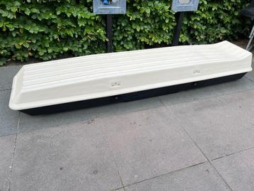 Dakkoffer Thule 230 lang x 50 breed beschikbaar voor biedingen