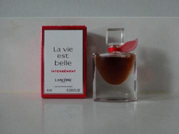 La vi est belle – Intensement 4 ml beschikbaar voor biedingen
