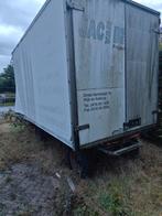 Aluminium laadbak komt van mercedes bus, Ophalen