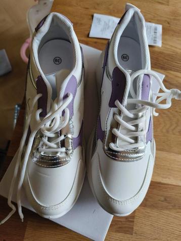 NIEUW Schoenen maat 39 beschikbaar voor biedingen
