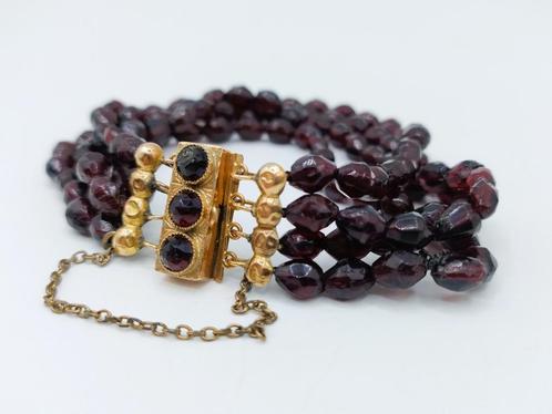 Granaten armband met 3-delig gouden slot, 21,5 cm., Sieraden, Tassen en Uiterlijk, Antieke sieraden, Armband, Goud, Verzenden
