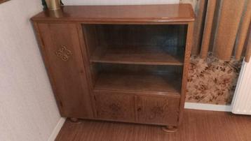Vintage Boekenkast/Vitrine kast/dressoir  beschikbaar voor biedingen