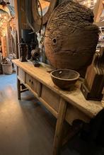 Oude Chinese tafel,haltafel,sidetable,wandtafel,stoer,sober,, Huis en Inrichting, Tafels | Sidetables, Rechthoekig, Zo goed als nieuw