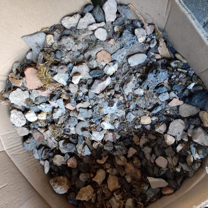 Doos grof grind/stenen nodig?, Tuin en Terras, Grind, Keien en Split, Ophalen