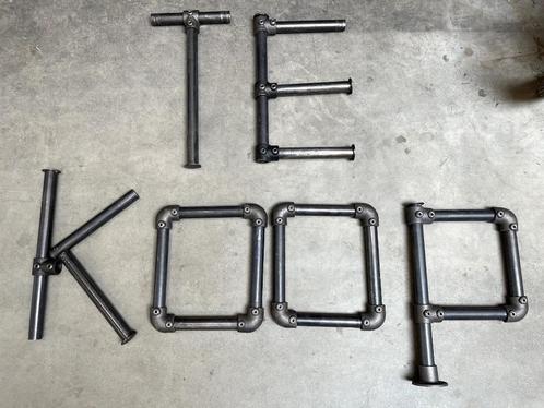 Partij zwarte steigerbuis 34mm met koppelingen steiger buis, Doe-het-zelf en Verbouw, Steigers, Gebruikt, Overige typen, Minder dan 2 meter