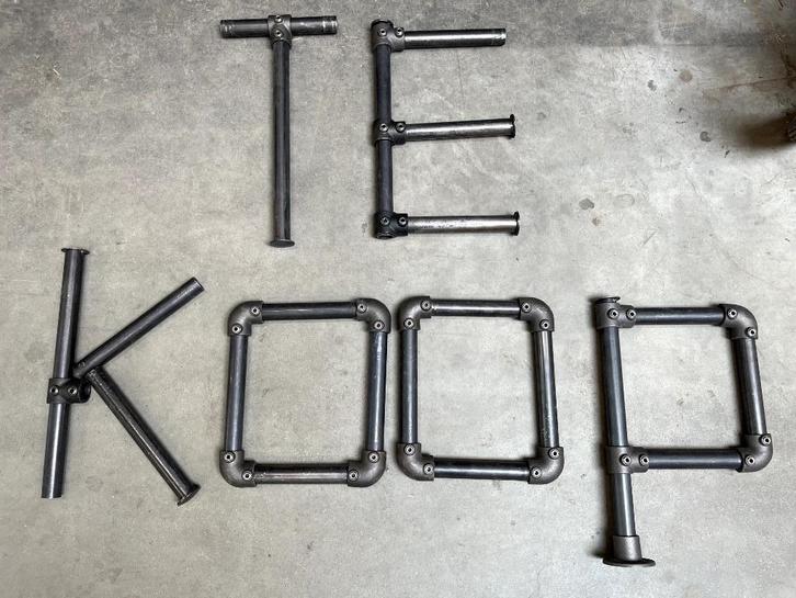 Partij zwarte koppelingen voor 34mm steiger buis, Doe-het-zelf en Verbouw, Steigers, Gebruikt, Overige typen, Minder dan 2 meter