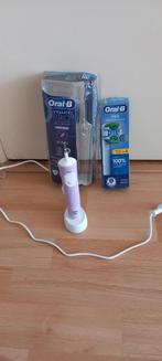 Oral-B Vitality PRO elektrische tandenborstel, Ophalen, Zo goed als nieuw, Mondverzorging