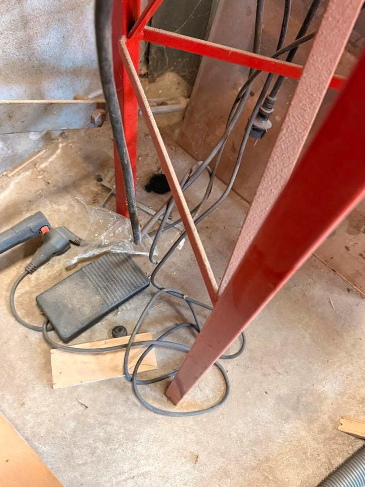 Hegner Figuurzaagmachine met Standaard, Doe-het-zelf en Verbouw, Gereedschap | Zaagmachines, Gebruikt, Figuurzaag, Ophalen