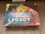 Pandemic Legacy Nederlandse editie seizoen 1, Hobby en Vrije tijd, Gezelschapsspellen | Bordspellen, Ophalen of Verzenden, Gebruikt
