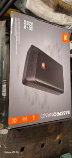 Jbl BassPro Nano, Auto diversen, Autospeakers, Ophalen of Verzenden, Zo goed als nieuw