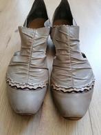 Als nieuw-Rieker instapschoenen/pumps beige mt 41, Pumps, Beige, Ophalen of Verzenden, Zo goed als nieuw