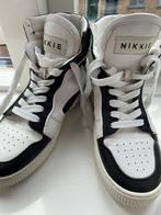 Nikkie sneakers, Kleding | Dames, Schoenen, Ophalen of Verzenden, Zo goed als nieuw, Zwart, Sneakers of Gympen