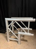 2x 90 grade truss, Ophalen, Zo goed als nieuw