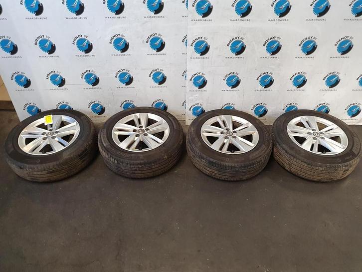 Opel Grandland X 17 inch  pas 13000 km, Auto-onderdelen, Banden en Velgen, Banden en Velgen, Personenwagen, Gebruikt, Ophalen of Verzenden