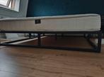 Bedframe met matras 160 x 200 cm, Huis en Inrichting, Slaapkamer | Matrassen en Bedbodems, Ophalen, Tweepersoons, Zo goed als nieuw