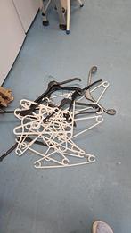 Gratis!! Kledinghangers, Kleding | Dames, Kledinghangers, Ophalen of Verzenden, Kunststof