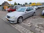 Mercedes-Benz E-klasse 320 Avantgarde AUTOMAAT
Bouwjaar 2002, Bedrijf, Te koop