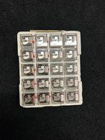 Omron relais 10-Y8-H2 nieuw 3 schakelcontacten 10A, Hobby en Vrije tijd, Elektronica-componenten, Ophalen of Verzenden, Nieuw