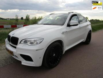 BMW X6 M power 4.4i 555PK nieuwstaat alle opties ,apk 6-2026 beschikbaar voor biedingen