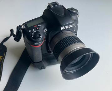 Nikon D600 + batterijgreep + Nikon 28-80 mm lens + flitser beschikbaar voor biedingen