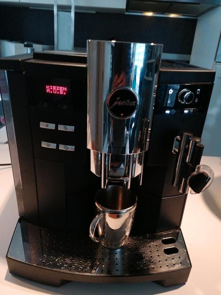 Te koop Jura S9 classic one touch Koffiemachine., Witgoed en Apparatuur, Koffiezetapparaten, Zo goed als nieuw, Koffiemachine
