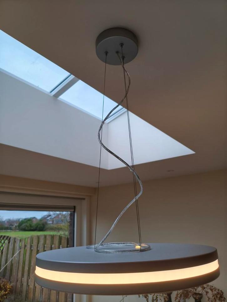 Philips Hue Being Hanglamp - Sfeervolle Verlichting, Huis en Inrichting, Lampen | Hanglampen, Zo goed als nieuw, Minder dan 50 cm
