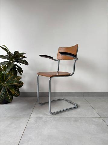 Vintage Bauhaus Buisframe Stoel Gispen beschikbaar voor biedingen