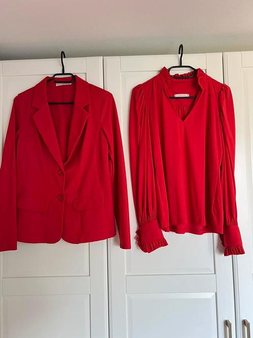 Studio anneloes set M bonded blazer & rosella blouse rood, Kleding | Dames, Jasjes, Kostuums en Pakken, Zo goed als nieuw, Maat 38/40 (M)