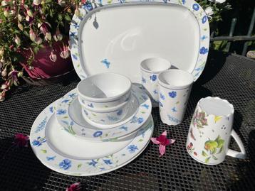 Campingspullen. Marjolein Bastin servies, pannen ect. Foto’s beschikbaar voor biedingen