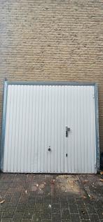 Garagedeur met loopdeur, Ophalen