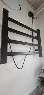 Handdoekverwarming - Zeer Goede Staat!, Ophalen, Zo goed als nieuw, Zwart, Handdoekenrek
