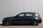 BMW 1-serie 120i | M SPORT | LEDER | SPORT STOELEN | AIRCO |, Auto's, 1-Serie, Achterwielaandrijving, Zwart, 4 cilinders